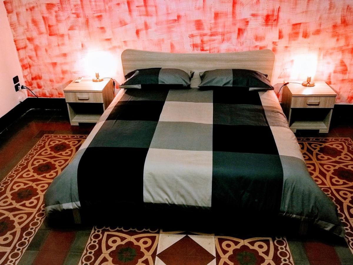 The Colors Otel Katanya Dış mekan fotoğraf